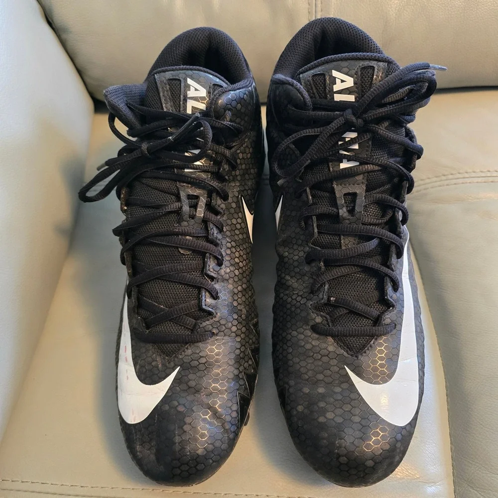Nike alpha menace
